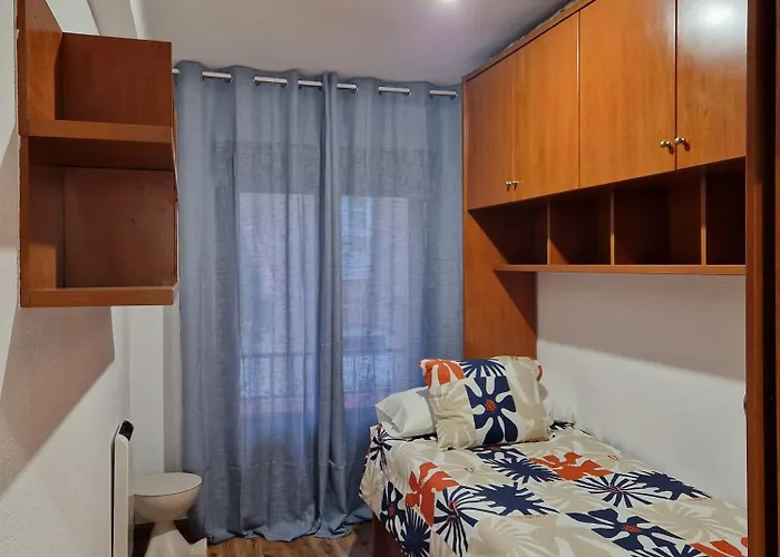 Urban Διαμέρισμα Χιχόν